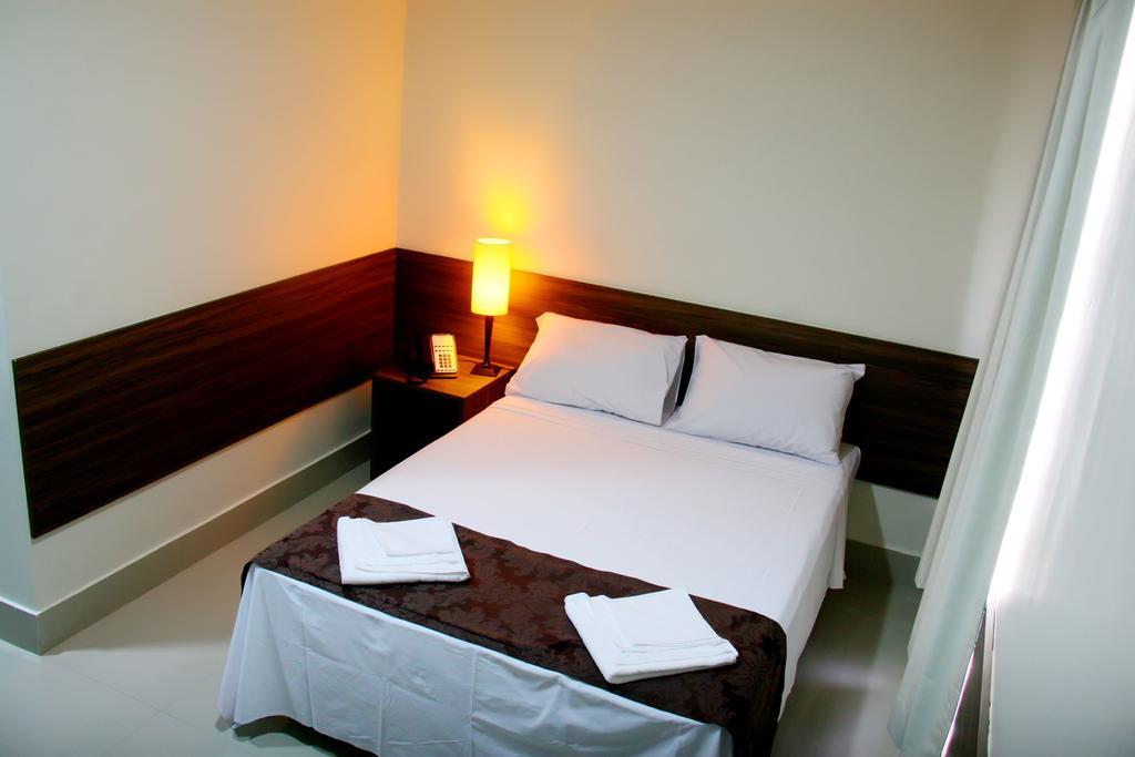 Hotel Belugi Goiânia Δωμάτιο φωτογραφία