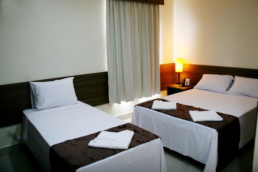 Hotel Belugi Goiânia Δωμάτιο φωτογραφία